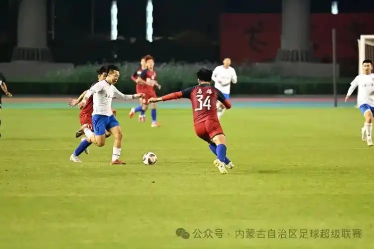 女人巨大荫蒂勃起后